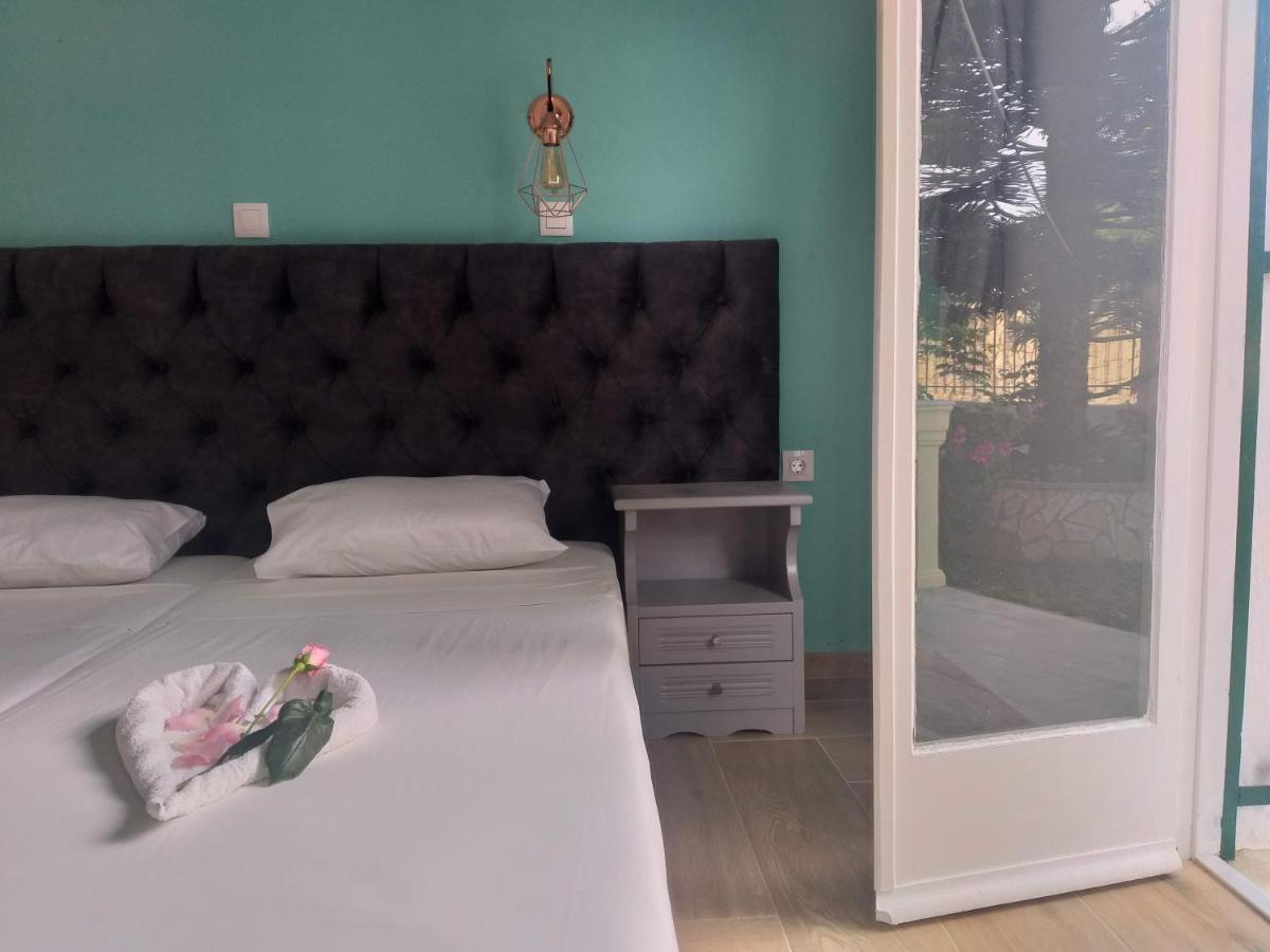 الشقق الفندقية آغيوس غيوريوسفي  Kapetanios Luxury المظهر الخارجي الصورة