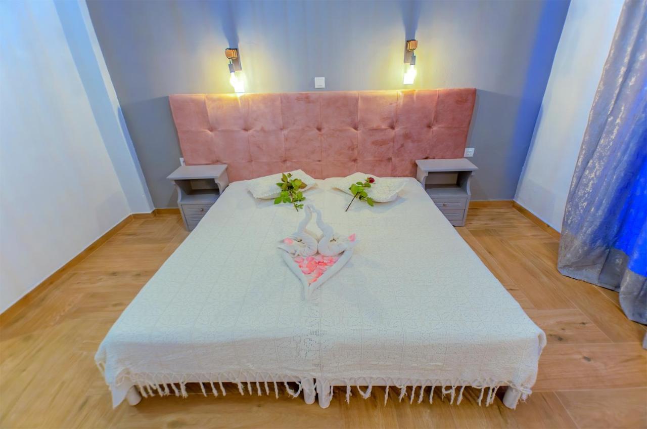 الشقق الفندقية آغيوس غيوريوسفي  Kapetanios Luxury المظهر الخارجي الصورة